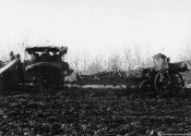 Autocolonna militare in marcia in Russia nell'autunno 1941.jpg