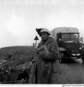 1_Bersaglieri nella zona delle Alpi occidentali nel giugno 1940.jpg