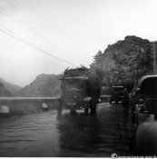 5_Automezzi mimetizzati nel giugno 1940.jpg