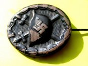 Знак Ранение 3 ст черный с утратами