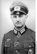 Bundesarchiv_Bild_146-1995-082-19,_Otto_Hitzfeld.jpg