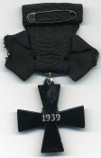 Траурный Крест Свободы 1939  реверс.jpg