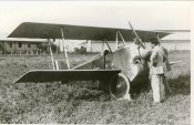 M.16 under the cockpit.JPG