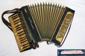05_22_2010_GermanAcordion_9.jpg