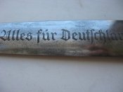 1103637677_5.jpg