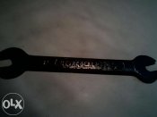 180192029_2_644x461_raritenyy-gaechnyy-klyuch-avtomobilya-studebeker-fotografii_rev001.jpg