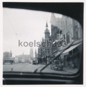 Belgien Wehrmacht PKW auf der Fahrt durch die City.JPG