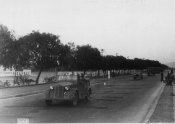 1_Passaggio nella città di Atene della divisione Julia nell'estate 1941.jpg