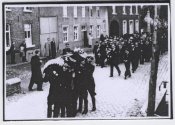Foto_-_Limburg_-_Begrafenis_verm.jpg