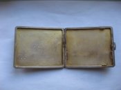 Портсигар раскрытый вид.jpg