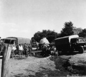 1_Autocolonna in sosta nell'estate 1941.jpg