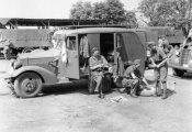 fortepan_20365_ Haditudósító század Polski Fiat 618-as rádiós gépkocsija 1942.jpg