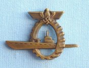 U-Boat_Dockyard_workers_badge.jpg