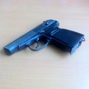 G8NEDzUCxBk.jpg