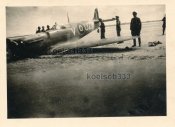 Frankreich RAF Spitfire Flugzeug Wrack Kennung UZ-V 306th Polish Squadron A.jpg