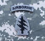 Патч "AIRBORNE". От 1 гривны.