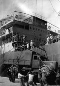 1_Movimenti di truppe nel porto di Durazzo nel settembre 1940.jpg