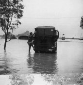 1_Un nostro campo di aviazione durante le prime piogge nell'autunno 1941.jpg