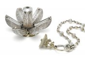 Pomander segmented open.jpg