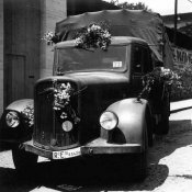 00268_Divisione motorizzata nella zona del Piccolo San Bernardo nel giugno 1940.jpg