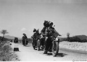 4_Sfilata di bersaglieri in motocicletta il 26 luglio 1940.jpg