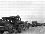 6_Artiglieria pesante in marcia Eritrea 10-1935.jpg