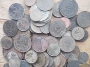 210 копанных монет