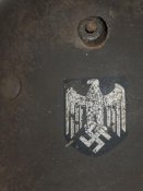 1335206499_1.jpg