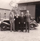 Mercedes-Benz-Limousine.JPG
