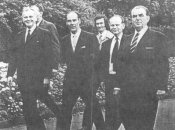 Томислав (в центре) и воевода Момчило Джуич (справа). США.jpg