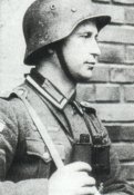 Biesenbach.jpg