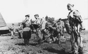airbornearticle01_pic05.jpg