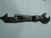 PeU9505QzLE.jpg
