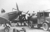 spitfire MKII refuelling 1940.JPG
