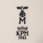 kriegsmarine-china-set--kpm-mark.jpg
