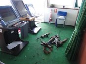 1424636451_weapons_somali_pirates_11.jpg