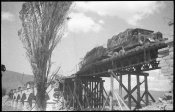 LKW auf Holznotbrucke.jpg