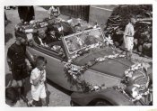Adler Cabrio geschmuckt schone 30er.jpg