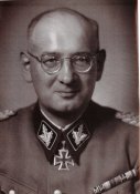 Simon, Max - Gruppenführer02.jpg