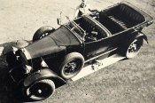 Altes_Milit_rfoto_Mercedes_Luftwaffe_von_ca_1935.jpg