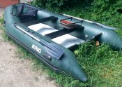 Продам надувную лодку Brig D 330 W с мотором (эксклюзивный комплект )