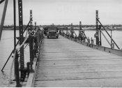 5_La divisione Pasubio attraversa il Dnieper in Ucraina.jpg