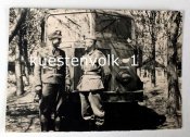 8_Charkow Ukraine LKW Sdkfz Beute Staffelzeichen Truppenzeichen 1943.jpg