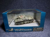 DRAGON-ARMOR-T-34-76-Mod-1942-KHARKOV-1943.jpg