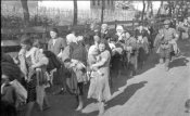 bundesarchiv_b_145_bild-f016206-0003_russland_deportation_von_juden.jpg