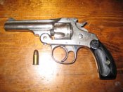 SmithWesson001.jpg
