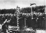 1355779081_s_armdn_sbor_po_vstupu_na_osvobozen_s_zem.gif