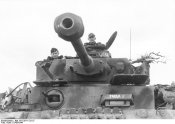 Bundesarchiv_Bild_101I-297-1722-27,_Im_Westen,_Panzer_IV.jpg