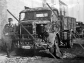 8_Luftwaffe Beute LKW Italien Bianchi Miles in camo Tarnfarbe.jpg