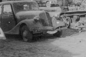 Renault 1936-37_01.jpg